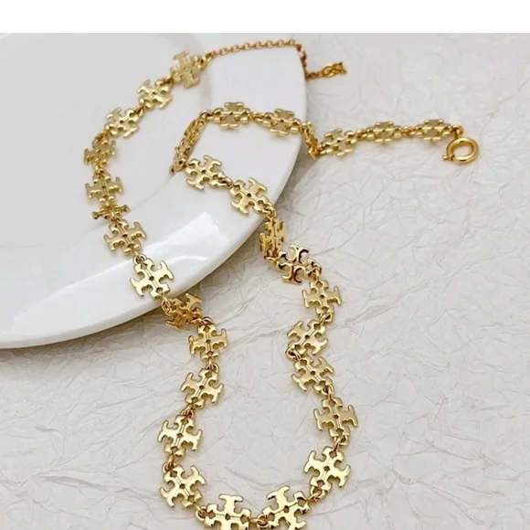 Tory Burch Gold Logo Necklace - Picture 3 of 6